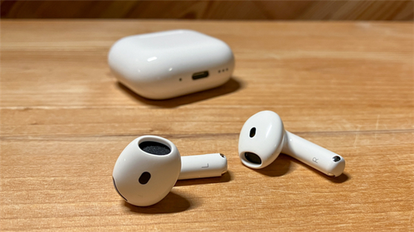 对比AirPods 3：值得升级的四大理由尊龙凯时新版APP首页AirPods 4(图1)